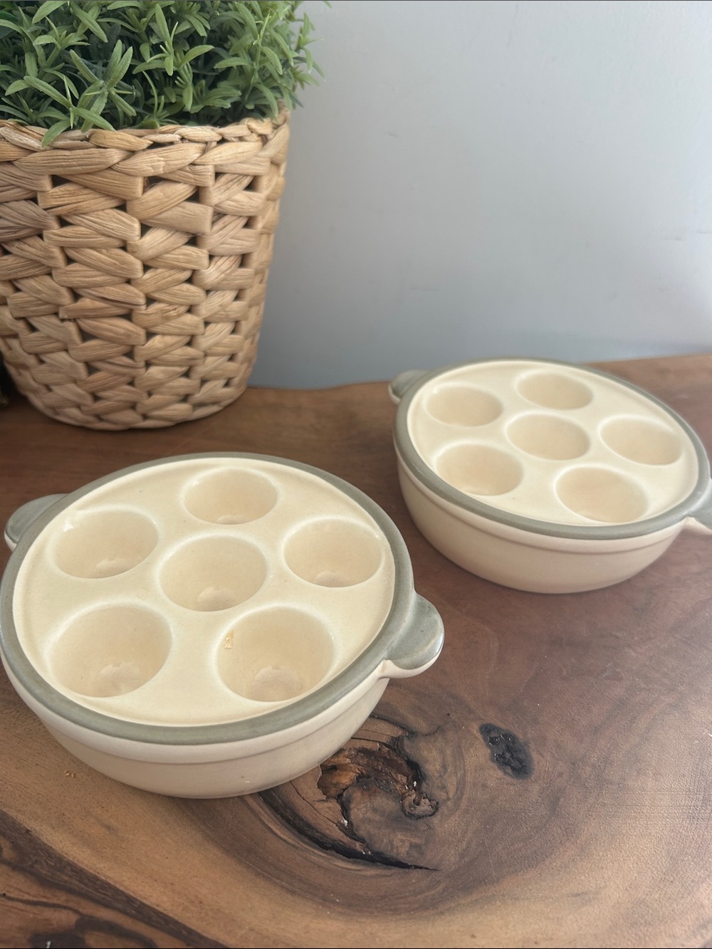 Set of 2 Escargot Ceramic Baking Dishes Chunky Cream Green Stripe